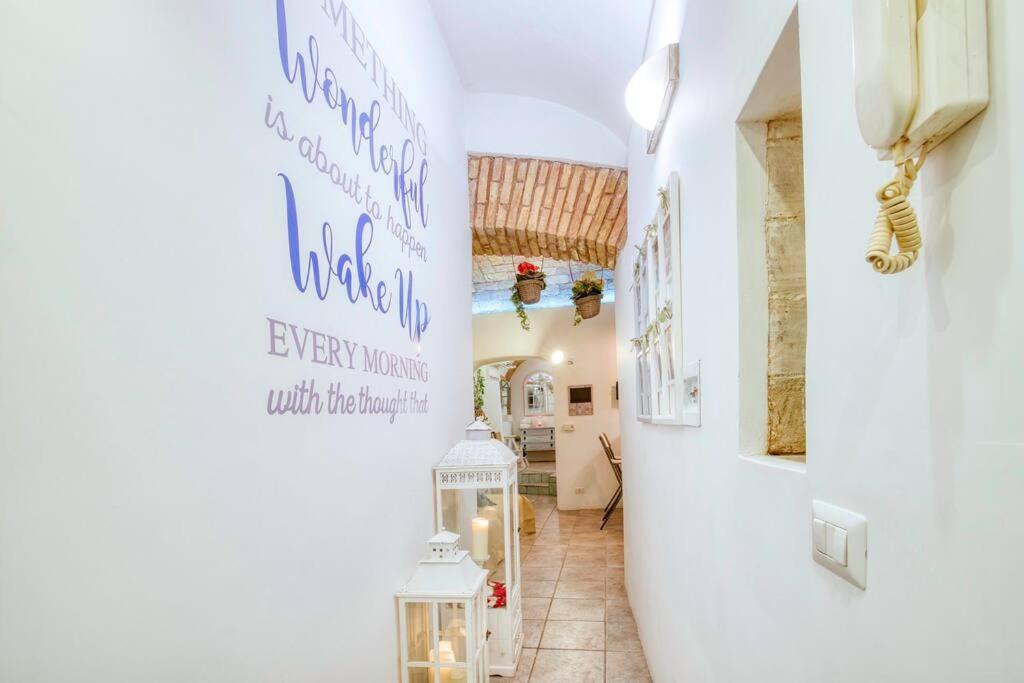 Shabby Apartment @Trastevere Rome Buitenkant foto